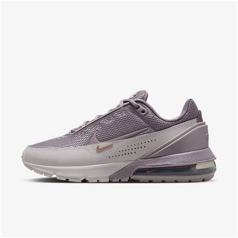 Womens Air Max Pulse (1) .